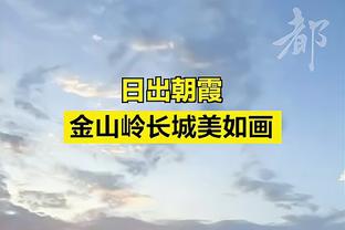 英媒：皇马拜仁考察利兹联18岁中场阿奇-格雷，球员身价1600万欧